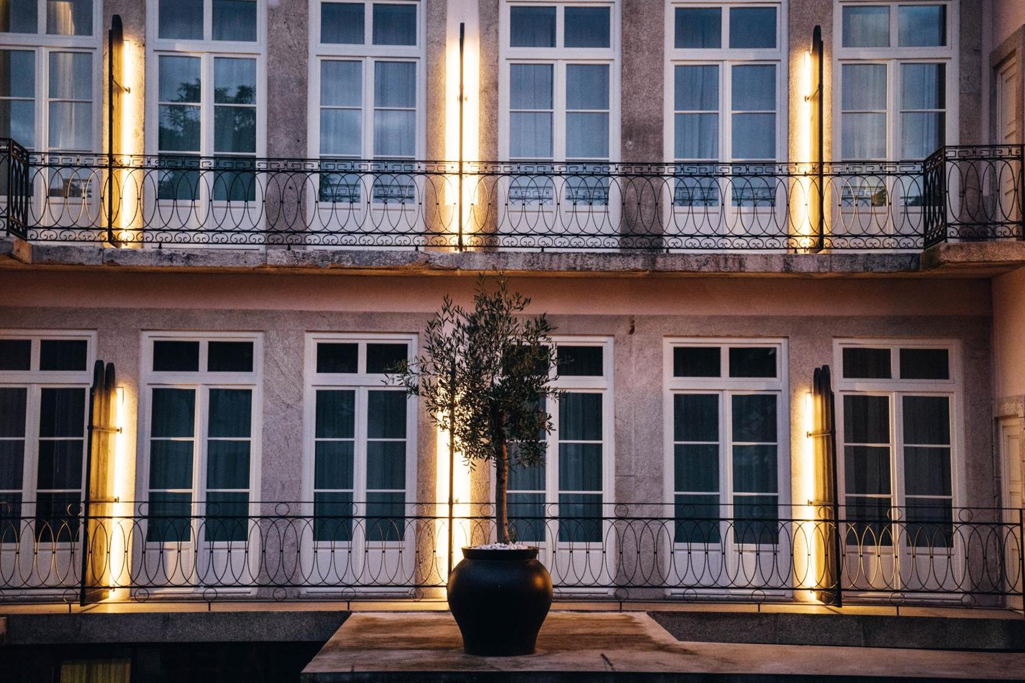 กรันเด โฮเทล เดอ ปารีส Hotel ปอร์โต ภายนอก รูปภาพ
