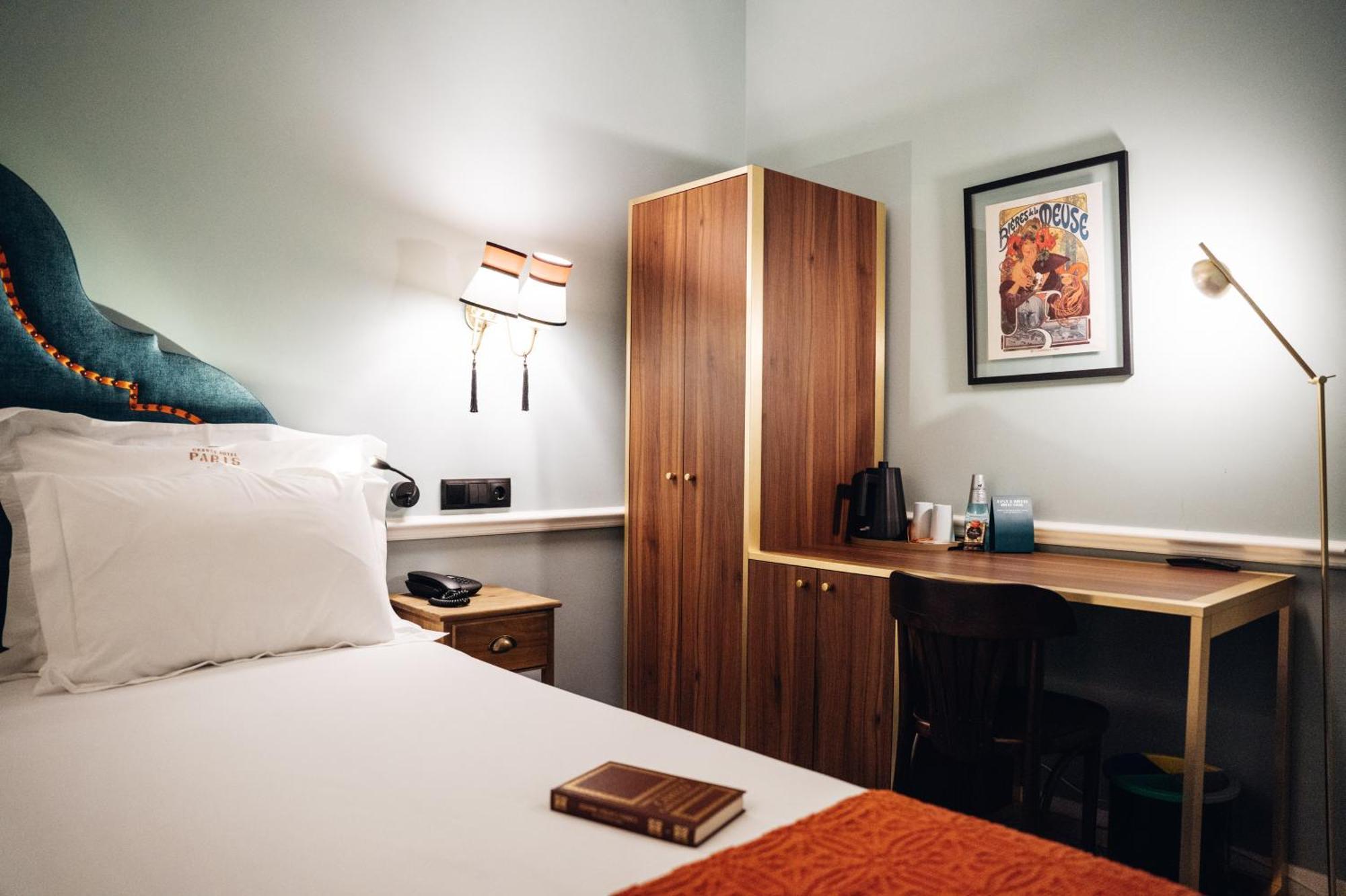 กรันเด โฮเทล เดอ ปารีส Hotel ปอร์โต ภายนอก รูปภาพ