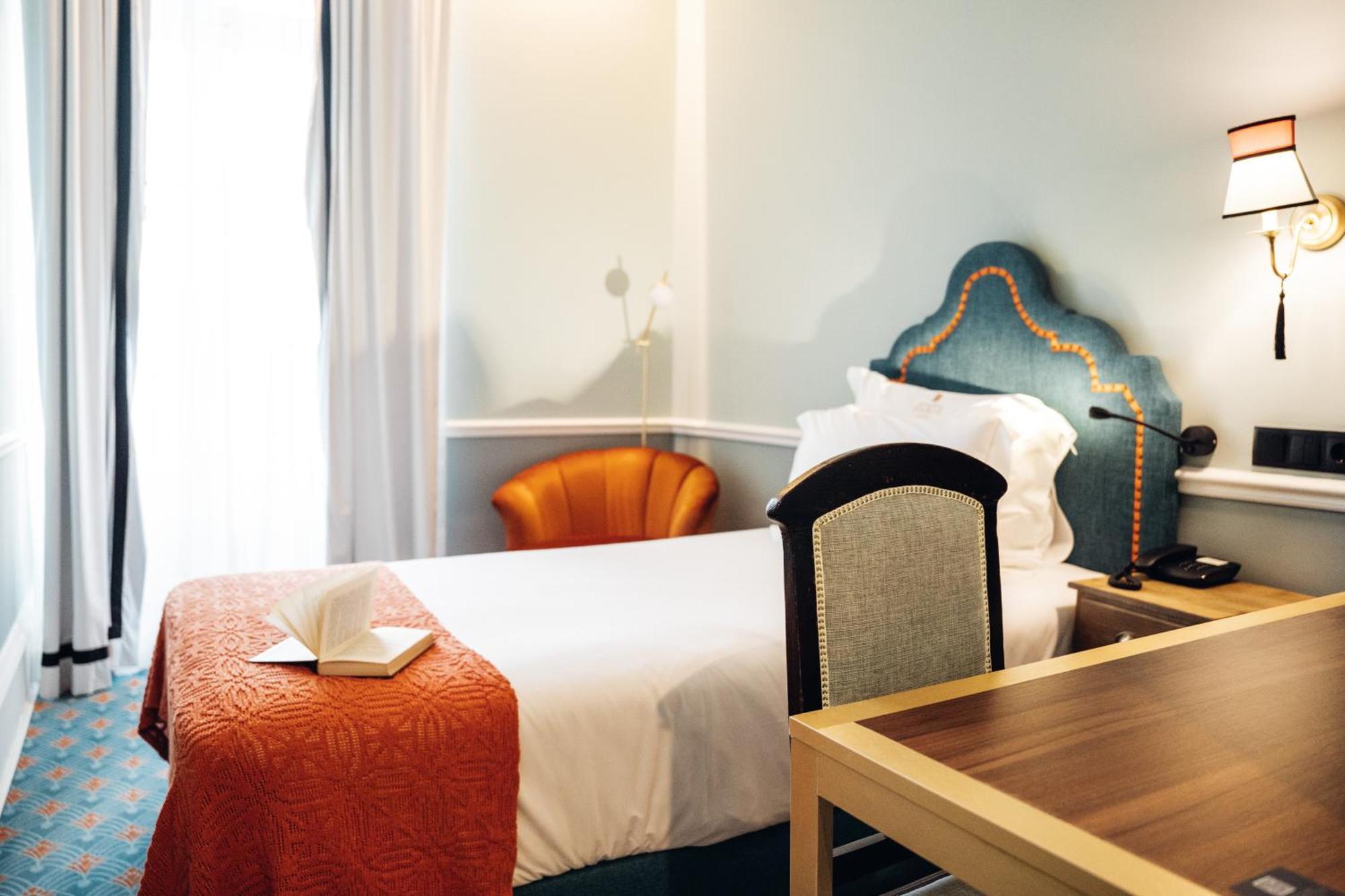 กรันเด โฮเทล เดอ ปารีส Hotel ปอร์โต ภายนอก รูปภาพ